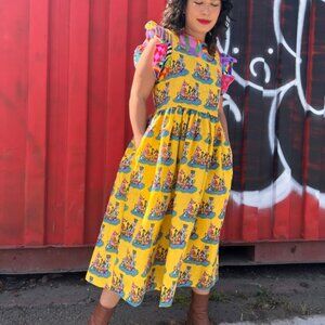 Nooworks SMALL Linen Naomi Dog Party